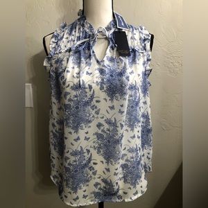 Blue and white women’s top